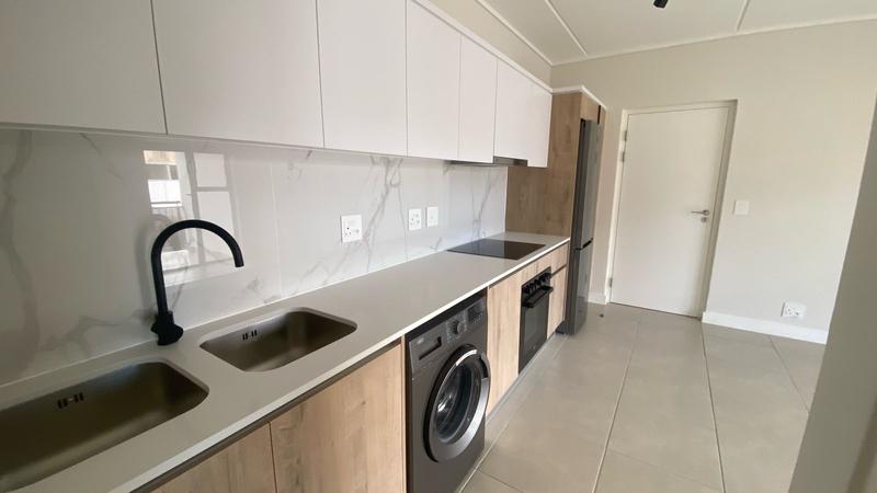 To Let 1 Bedroom Property for Rent in Richwood Western Cape